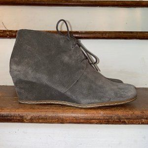 Franco Sarto 'Acquire' Gray Suede Wedge Bootie